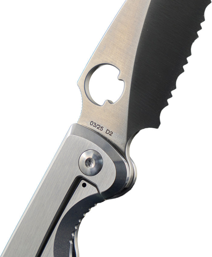 Daggerr Knives Zhalo Framelock Serrated