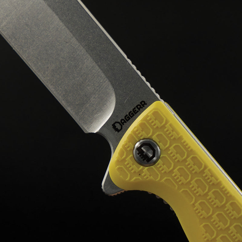Daggerr Knives Toothpick Linerlock Yellow
