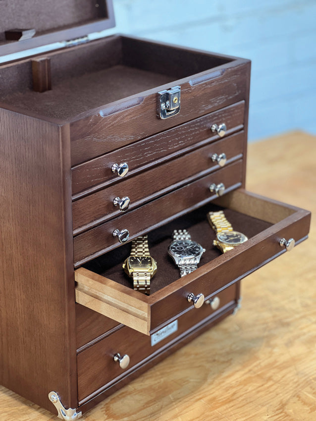 Gerstner International 6-Drawer Collector's Chest Oak